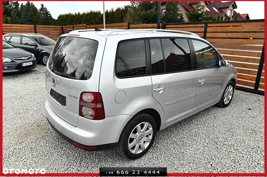 Volkswagen Touran 2.0 TDI DPF DSG Goal - 13