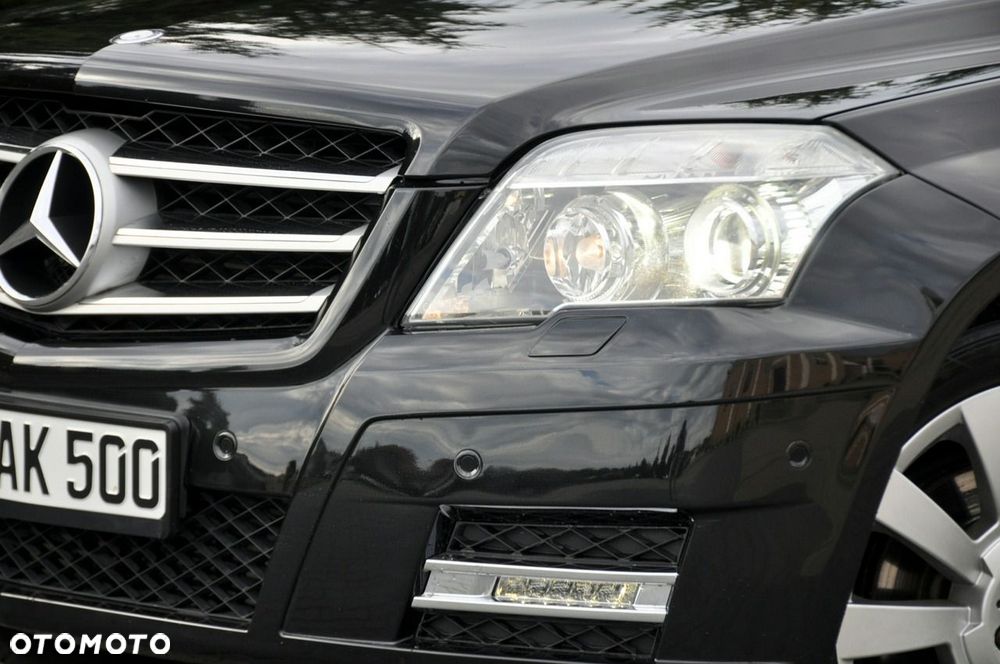 Mercedes-Benz GLK - 12