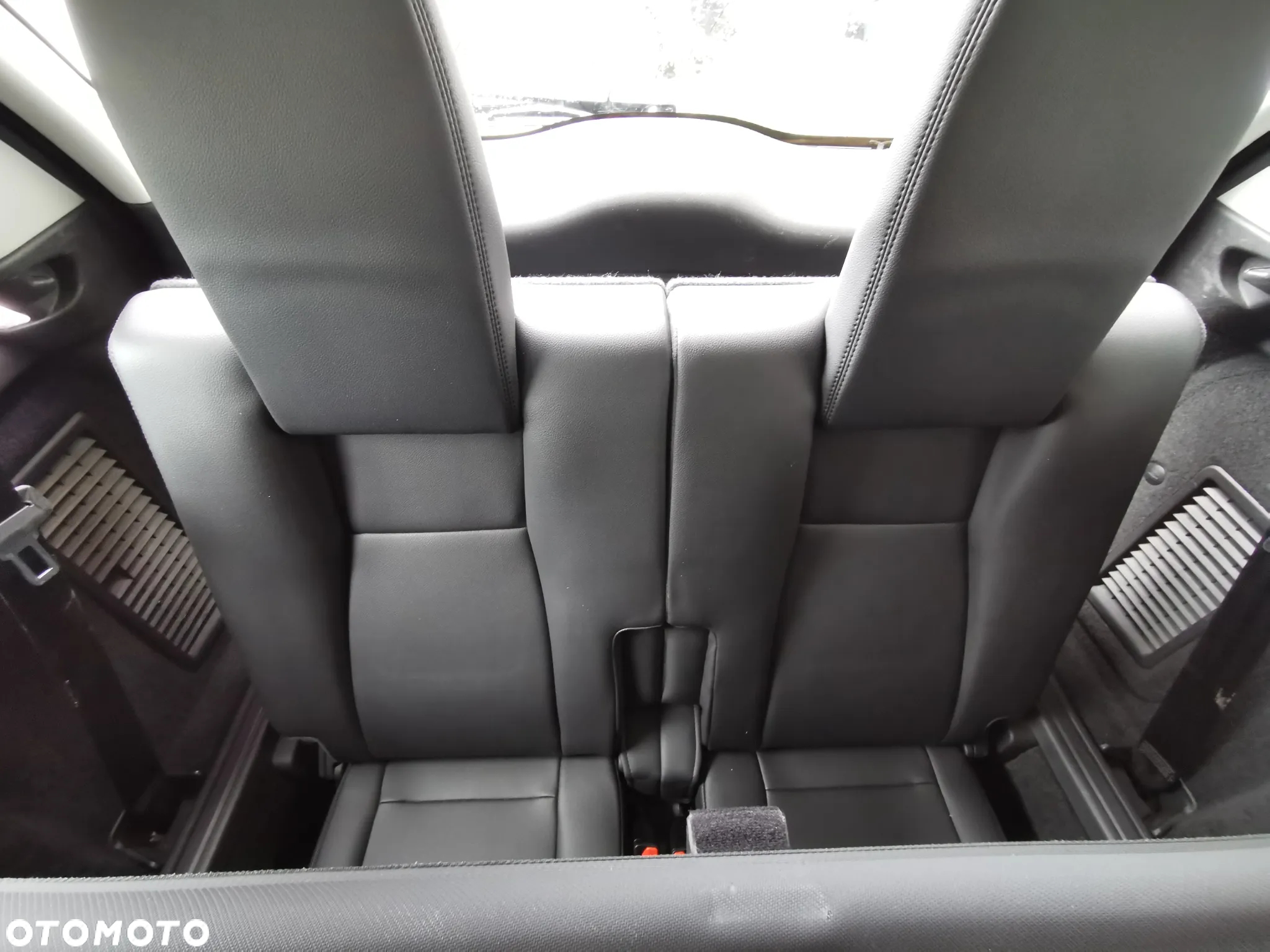 Land Rover Discovery Sport 2.0 TD4 HSE Luxury - 24