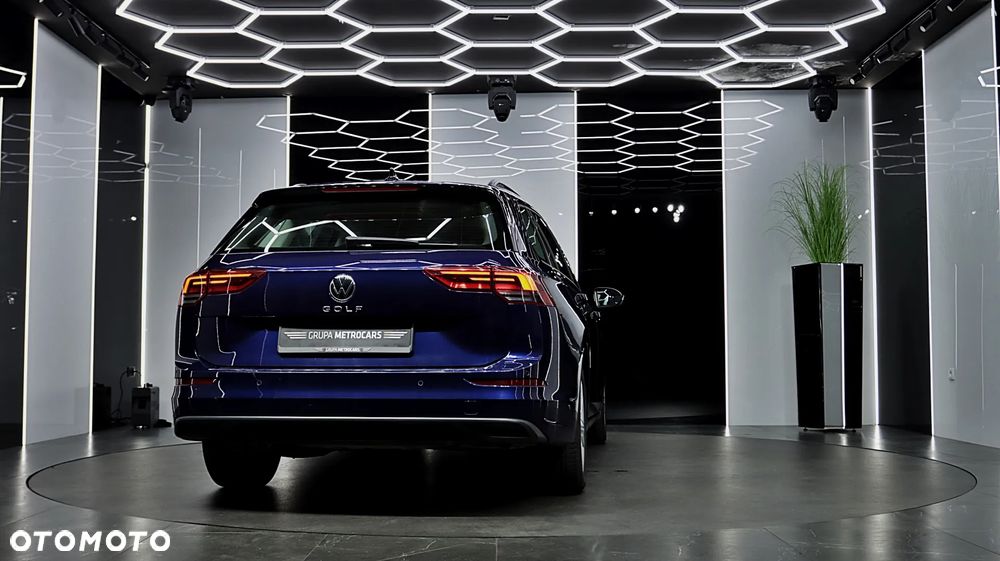 Volkswagen Golf VIII 2.0 TDI Life - 7