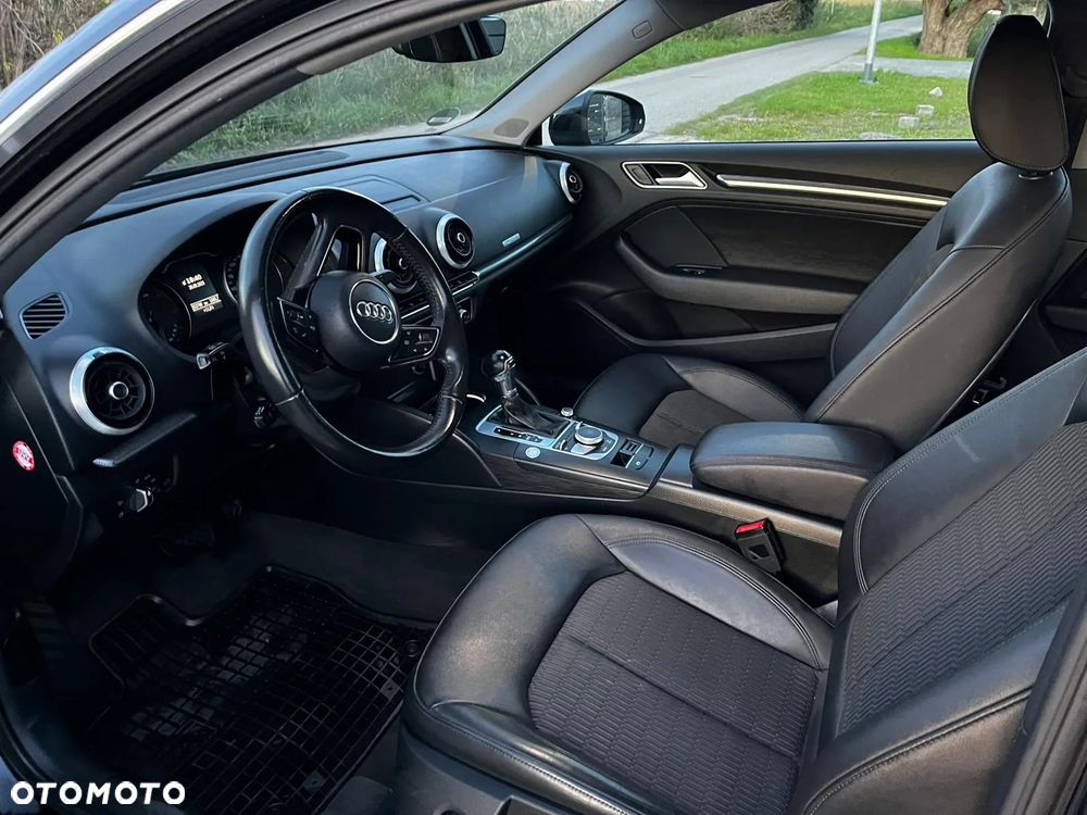 Audi A3 1.6 TDI S tronic - 28