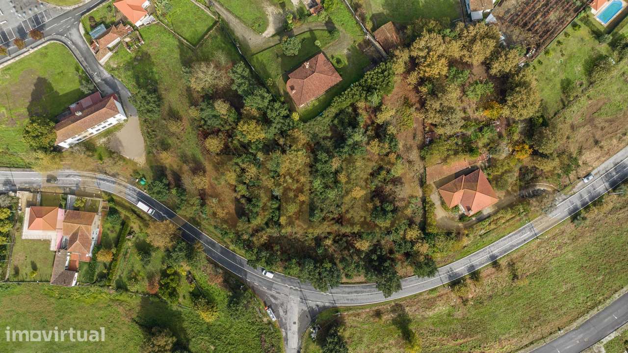 Terreno com capacidade construtiva em Monsul - Grande imagem: 5/12
