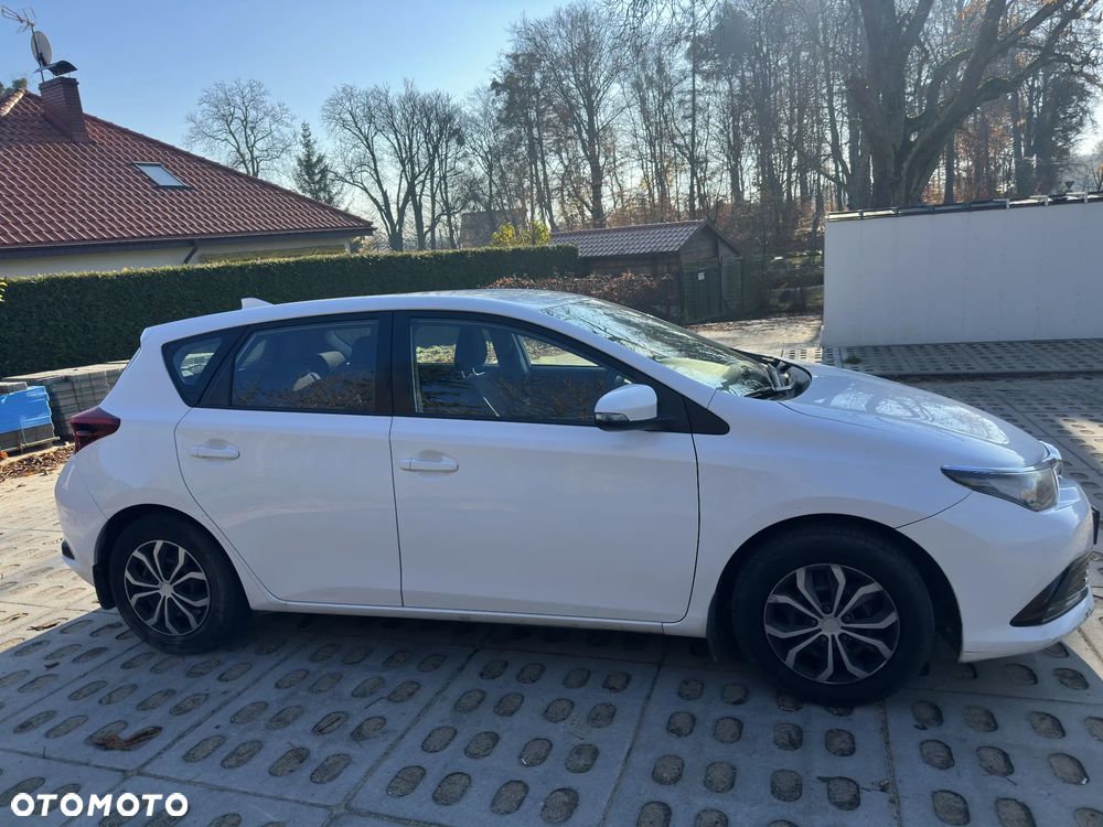 Toyota Auris 1.33 VVT-i Active - 9
