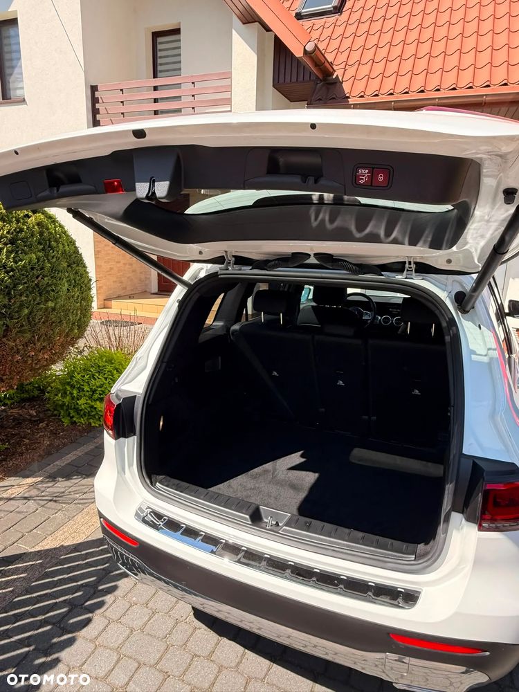 Mercedes-Benz GLB 250 8G-DCT Style - 24