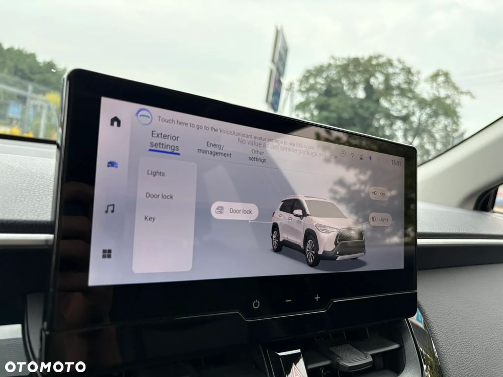 Toyota Corolla Cross 2.0 Hybrid Comfort - 19