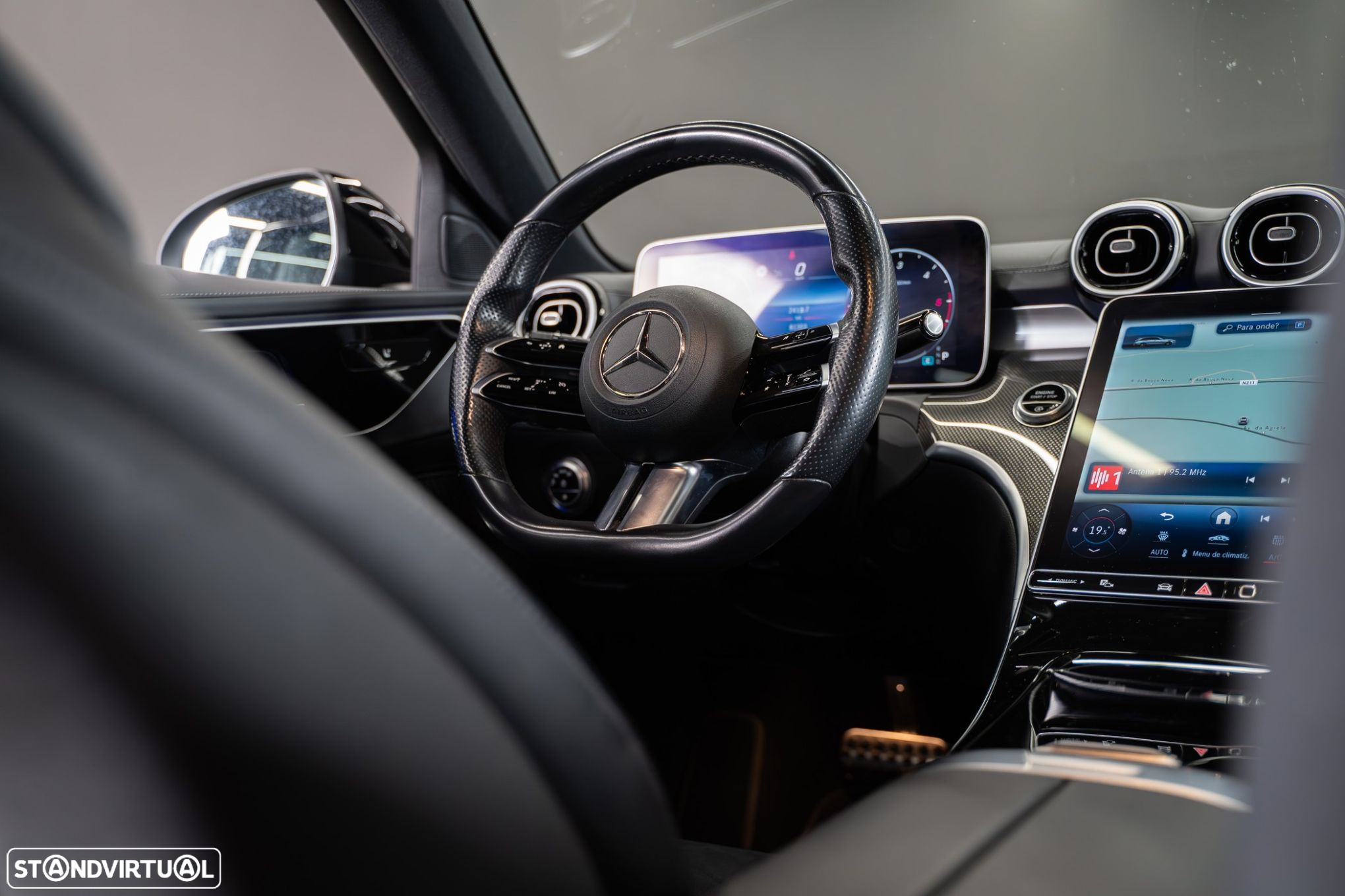 Mercedes-Benz C 300 d AMG Line - 32