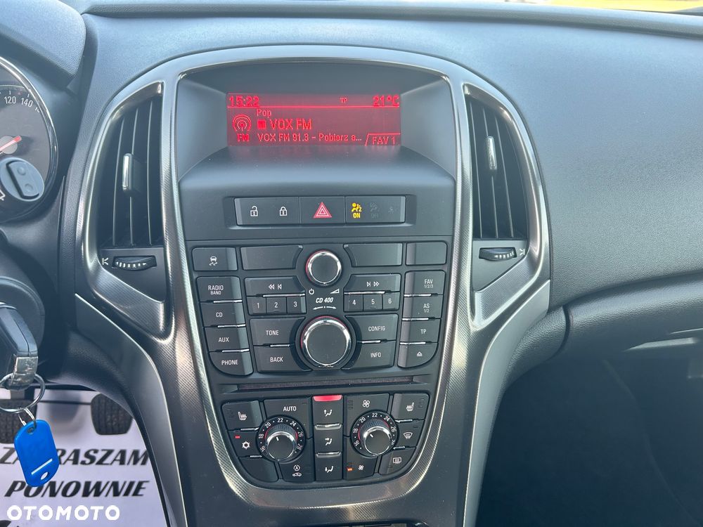 Opel Astra 1.4 Turbo Cosmo - 13