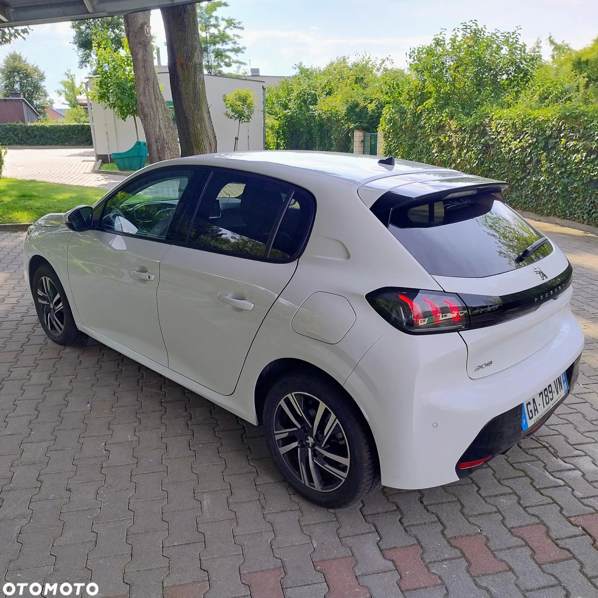 Peugeot 208 1.5 BlueHDi Allure Pack S&S - 12