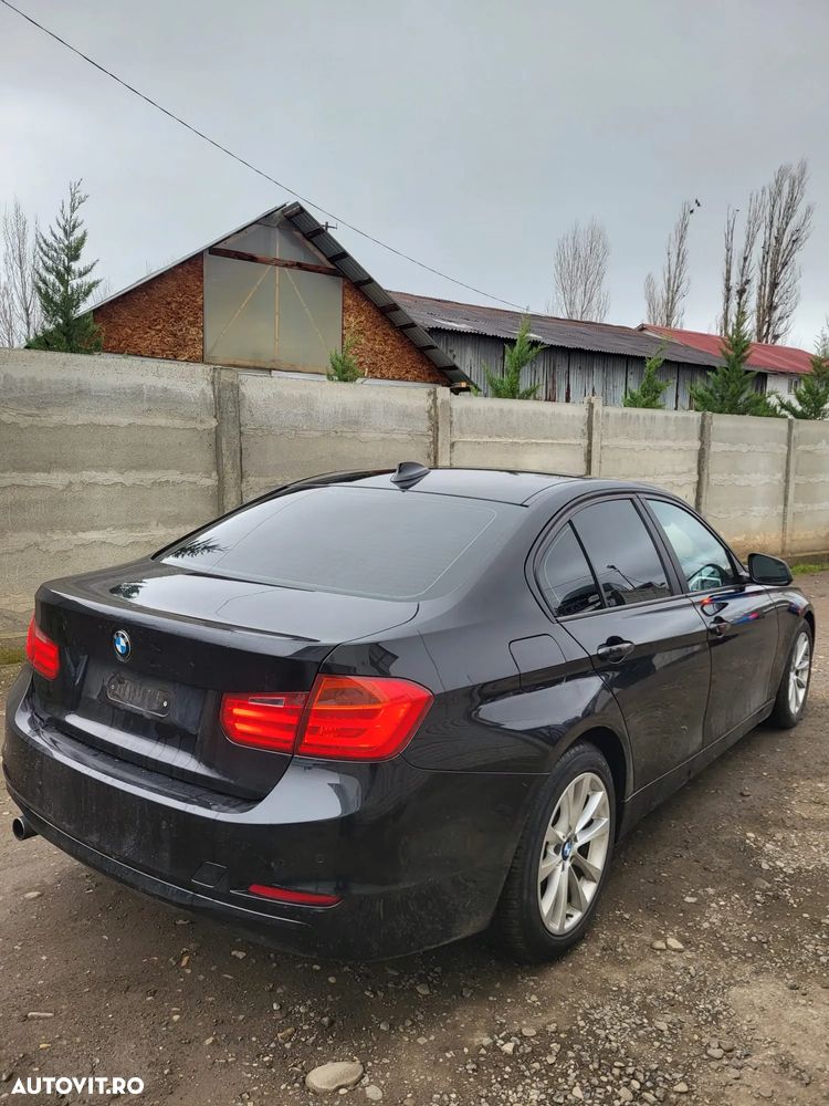 Dezmembram BMW F30 2.0 D Automat Capota /Bara fata /Faruri - 4