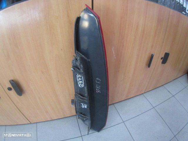 Farol Tras Stop2973 FORD FIESTA 5 FASE 1 2005 1.3I 70CV 5P CINZA AZULADO DRT ORIGINAL - 2
