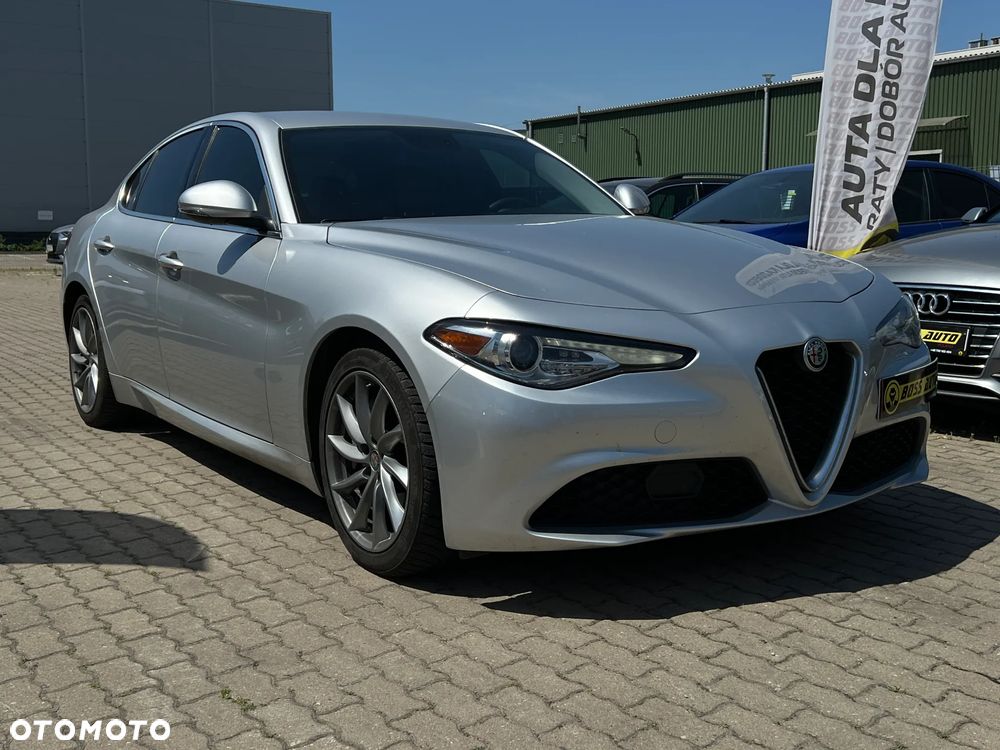 Alfa Romeo Giulia - 3