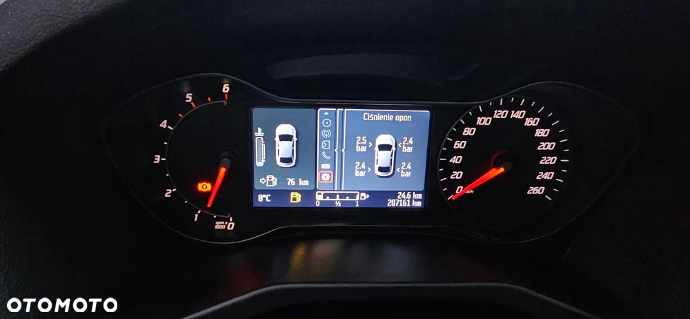 Ford Mondeo 2.0 TDCi Business Edition - 17