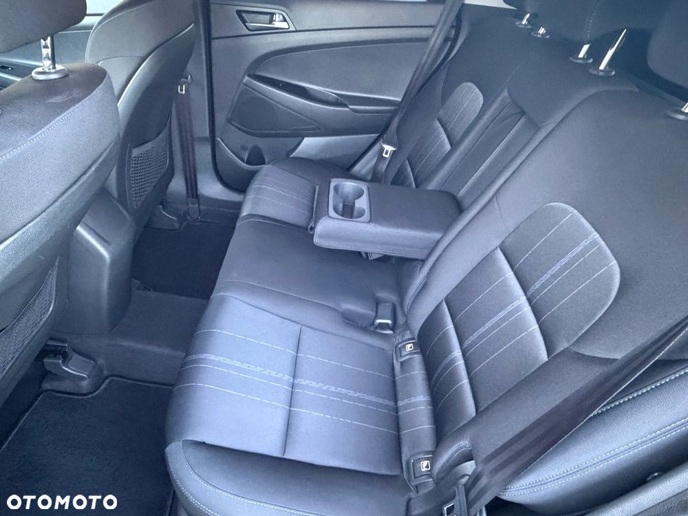 Hyundai Tucson 1.6 GDI BlueDrive Classic 2WD - 27