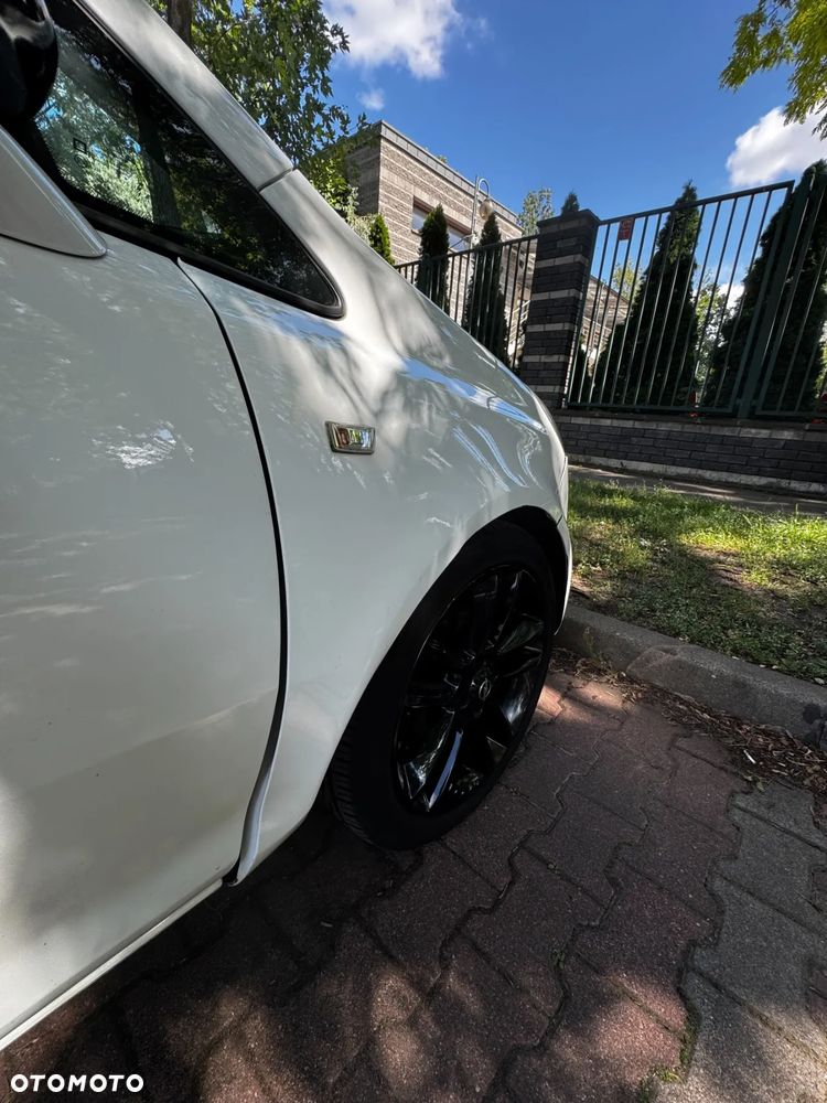 Opel Corsa 1.4 16V Sport - 10