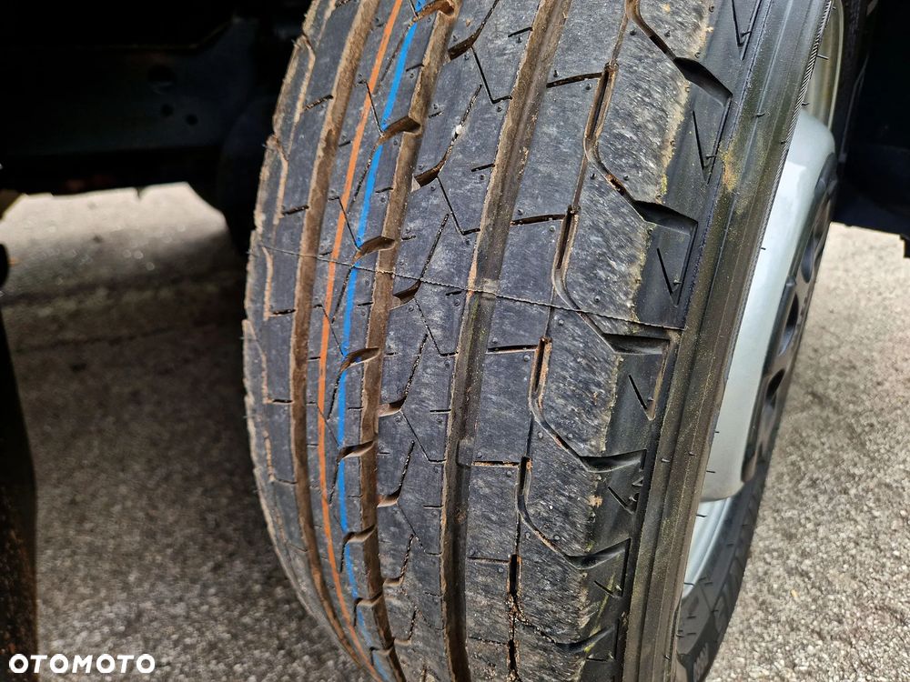 Iveco DAILY - 12