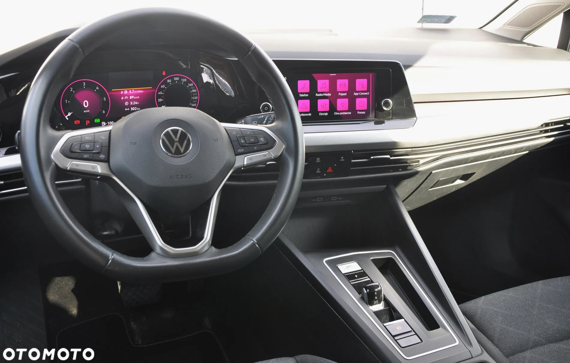Volkswagen Golf VIII 2.0 TDI Life DSG - 9