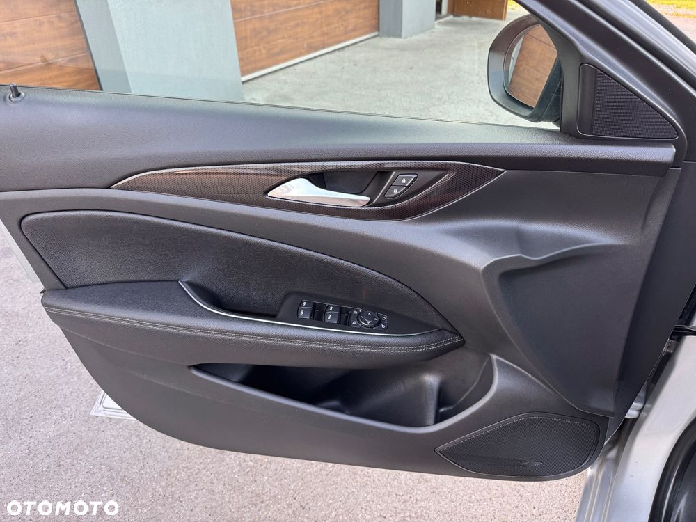 Opel Insignia 2.0 Automatik Business - 33