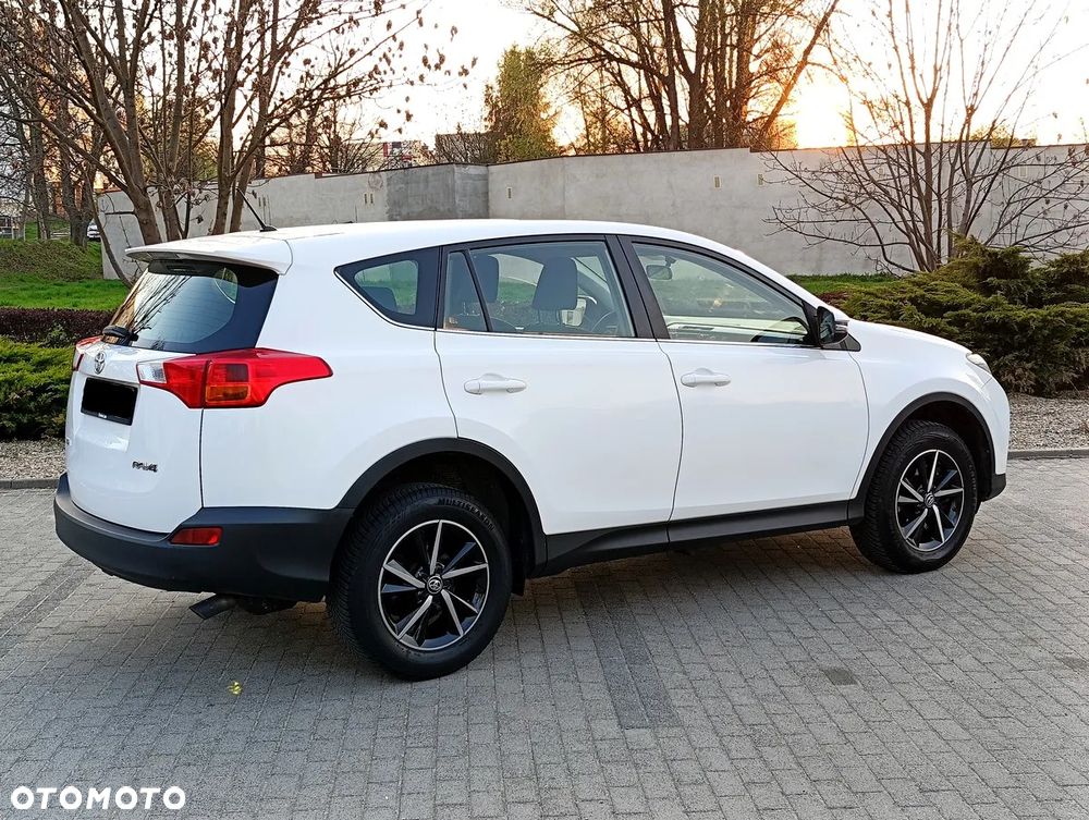 Toyota RAV4 2.0 D-4D 4x2 Start-Stop Life - 6