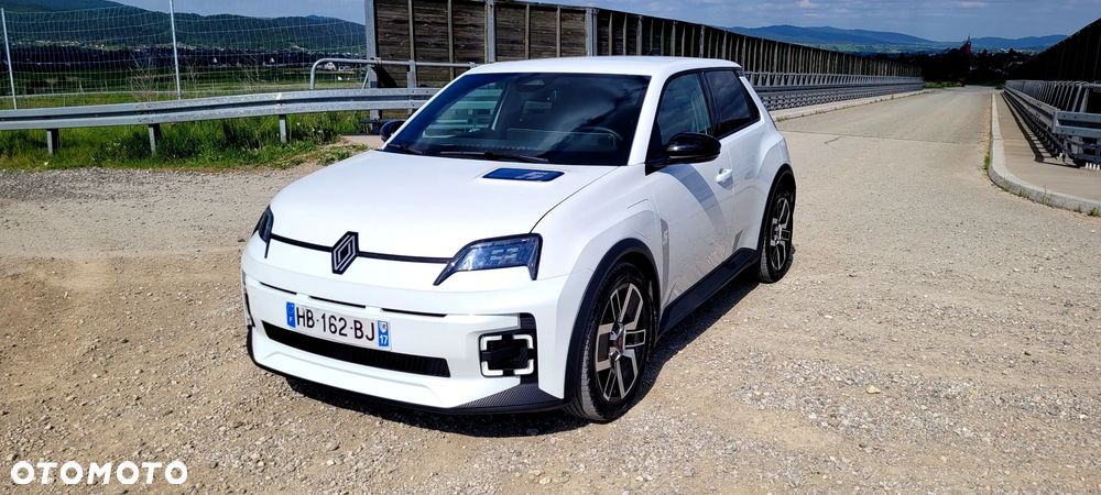 Renault 5 52kWh Comfort Range Techno - 10