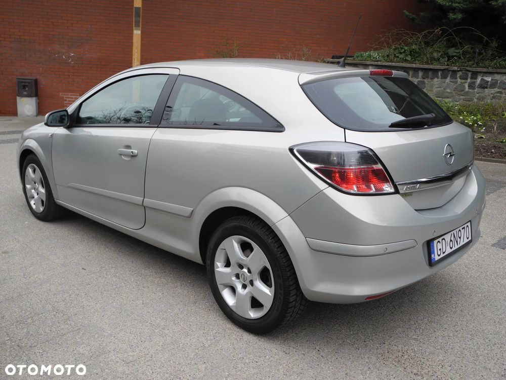 Opel Astra - 4