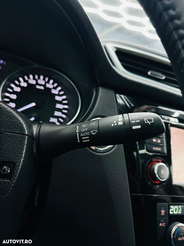 Nissan Qashqai 1.3 DIG-T DCT TEKNA - 30