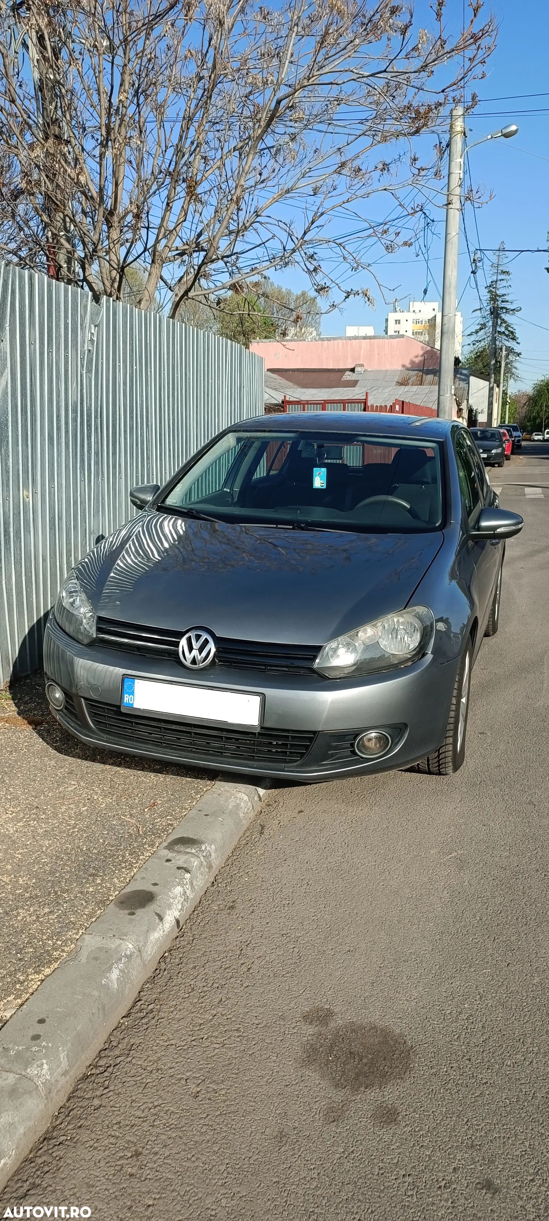 Volkswagen Golf 1.2 TSI Comfortline - 1