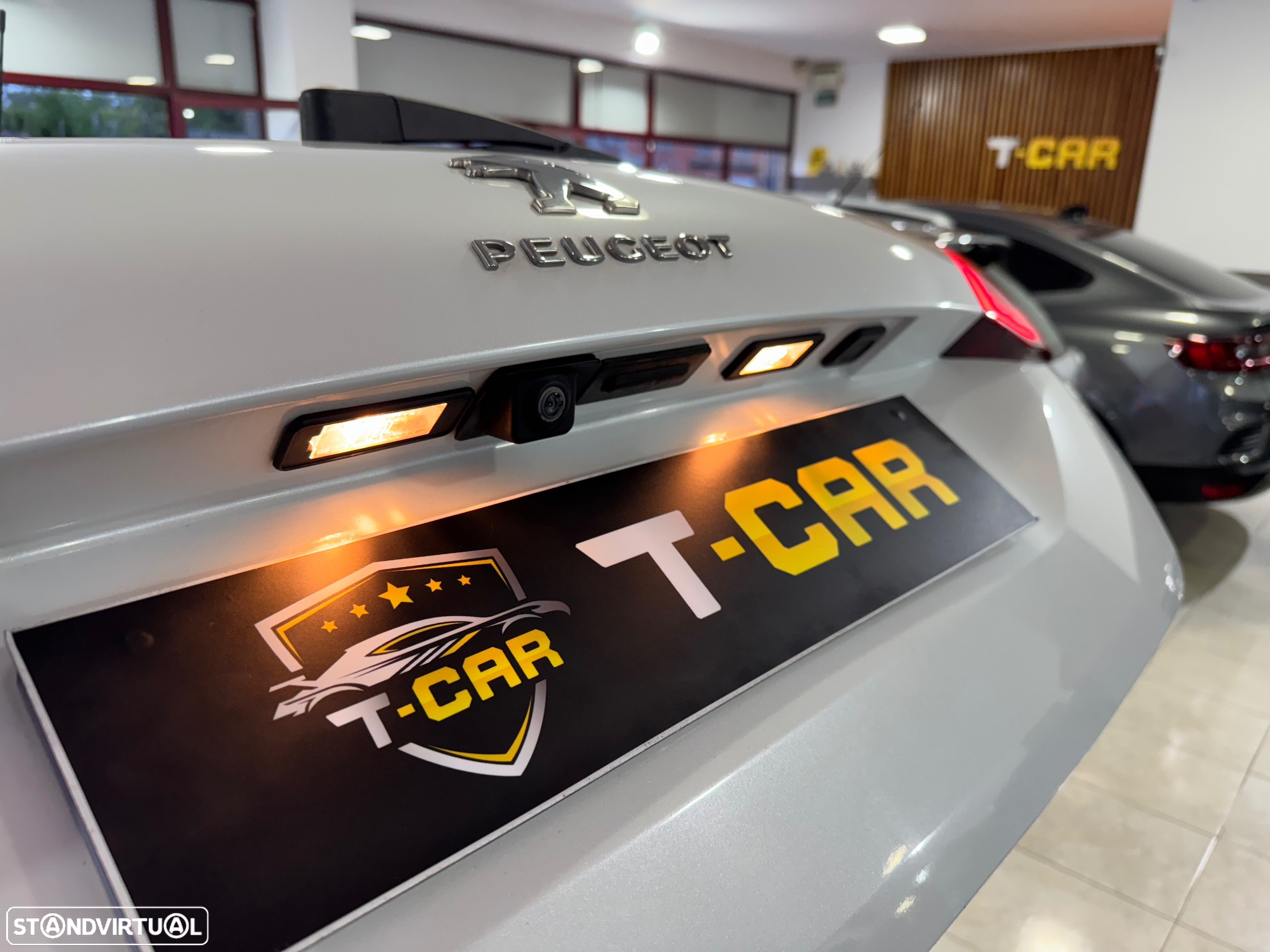 Peugeot 308 SW PureTech 130 GPF EAT8 Stop & Start Allure - 12