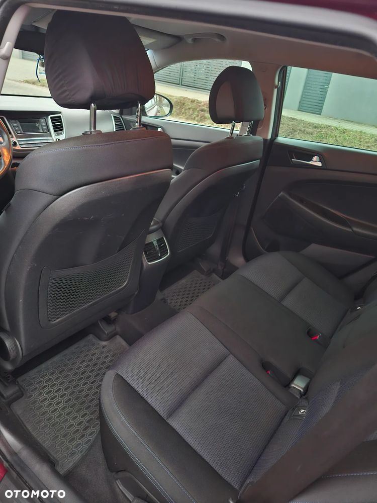 Hyundai Tucson 1.7 CRDI BlueDrive Comfort 2WD - 13