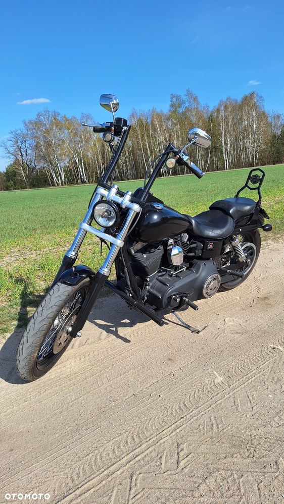 Harley-Davidson Dyna Street Bob - 4
