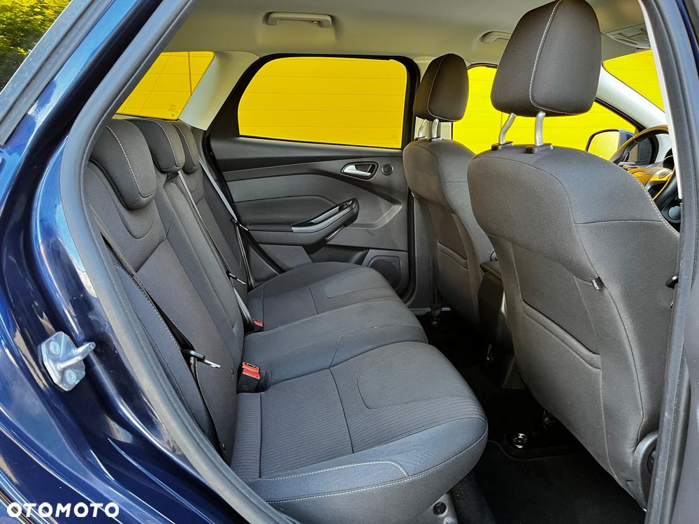 Ford Focus - 8