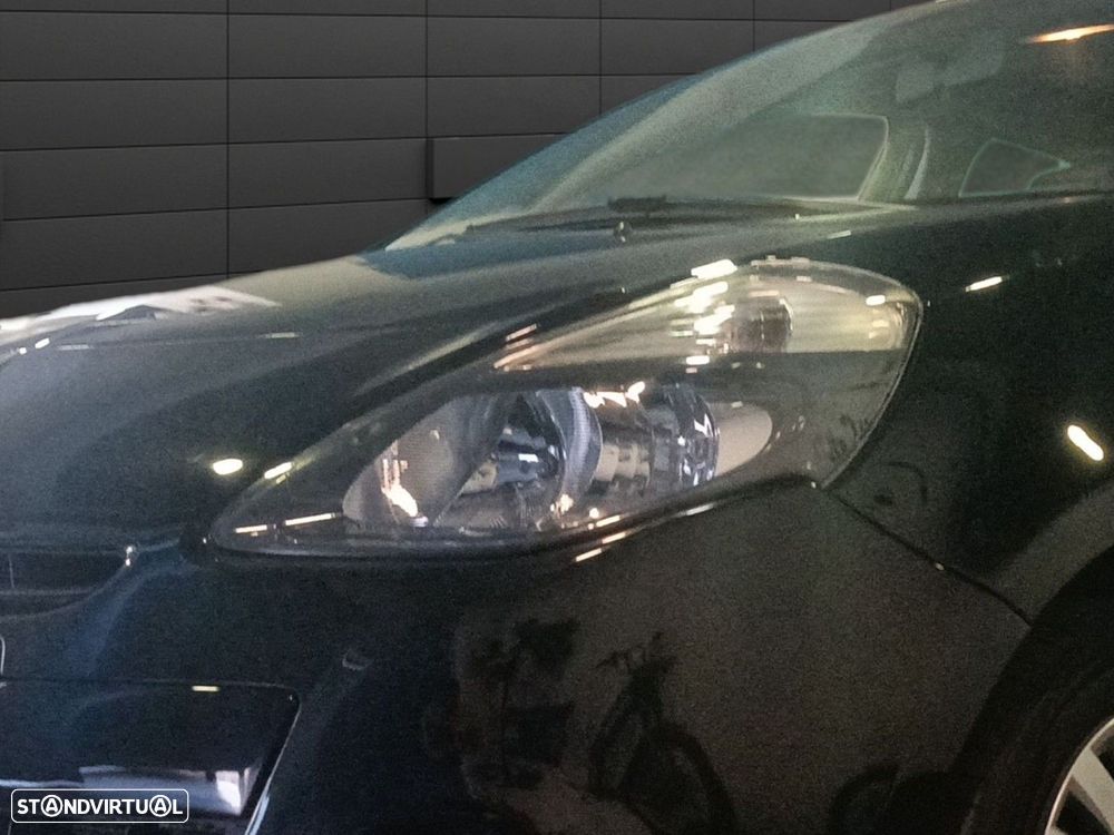 Renault Clio 1.5 dCi Dynamique S - 15