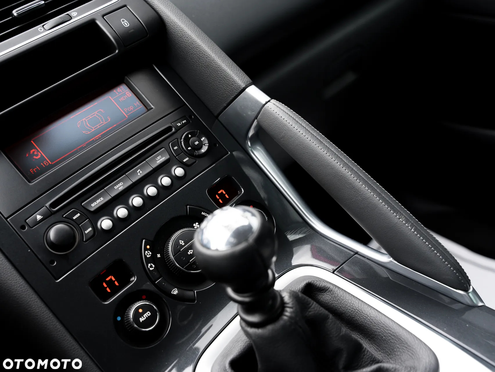 Peugeot 3008 HDi 150 Active - 24