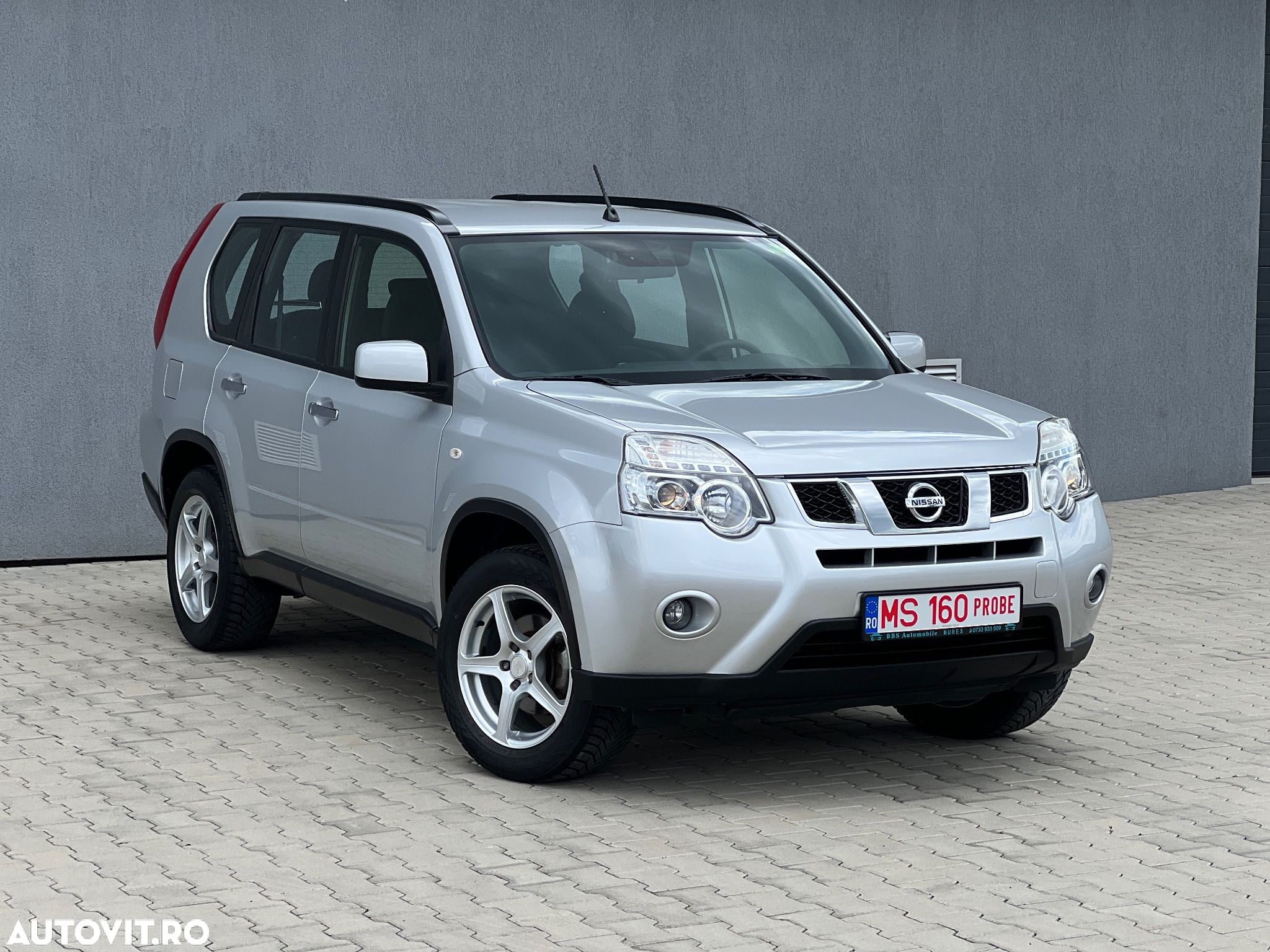 Nissan X-Trail 2.0 dCi 4x4 DPF LE - 1