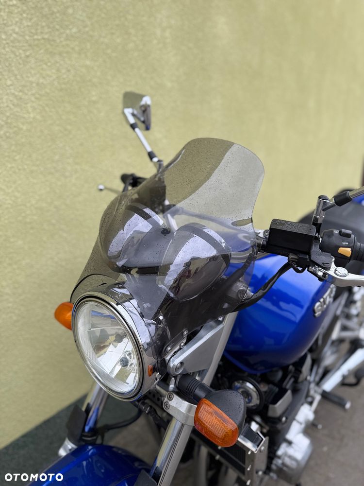 Suzuki GSX - 30