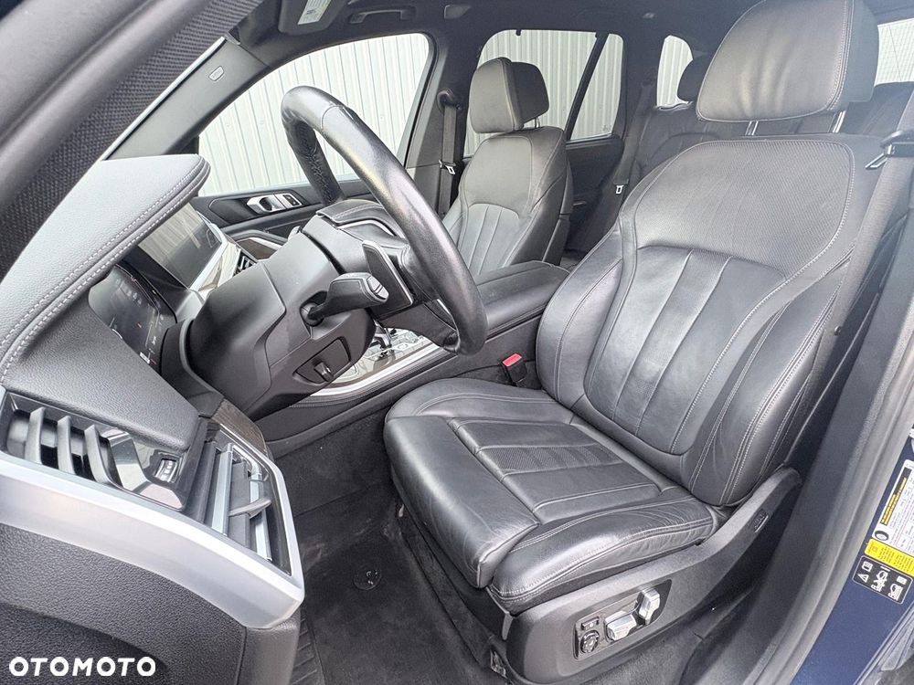 BMW X5 xDrive40i xLine - 13