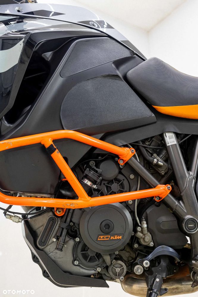 KTM Super Adventure - 13