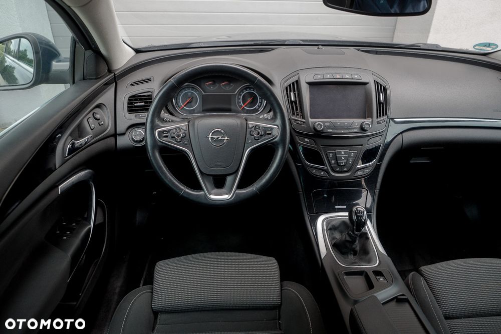 Opel Insignia 1.4 T Cosmo S&S - 35