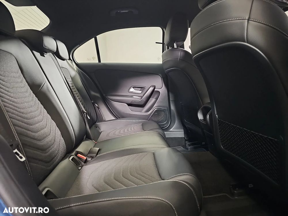 Mercedes-Benz A 180 - 12