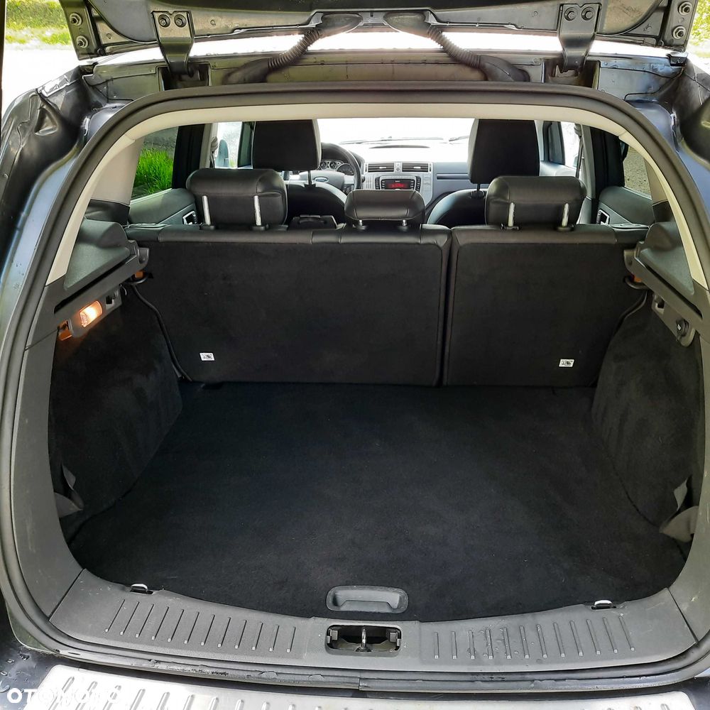 Ford Kuga - 7