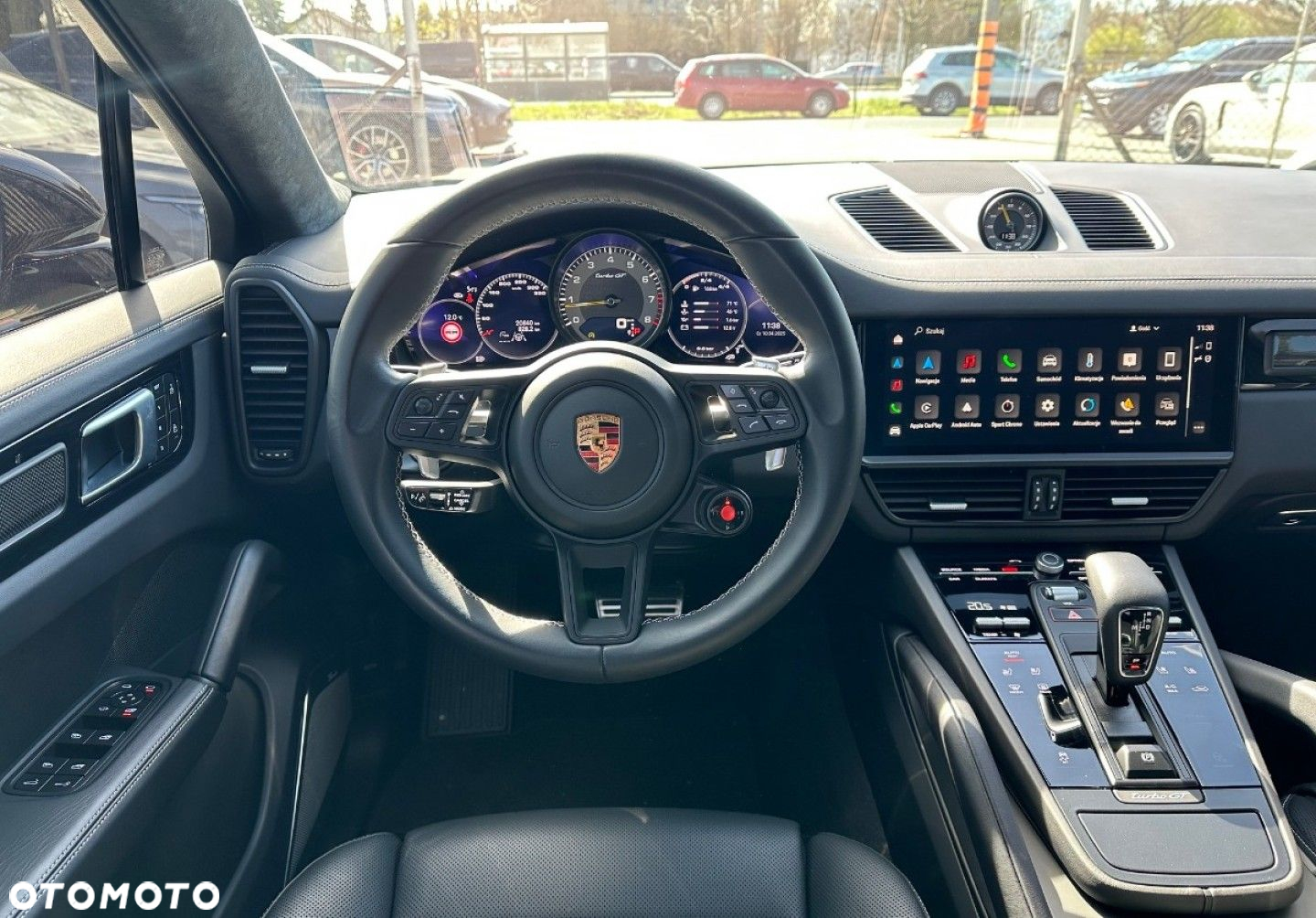 Porsche Cayenne - 34