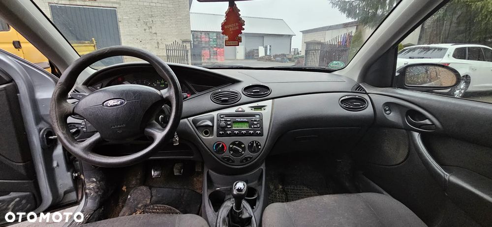 Ford Focus 1.6 Futura - 5