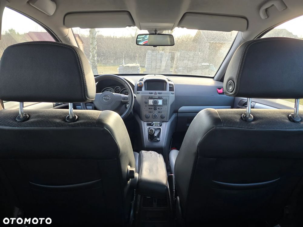 Opel Zafira 1.9 CDTI Cosmo - 4