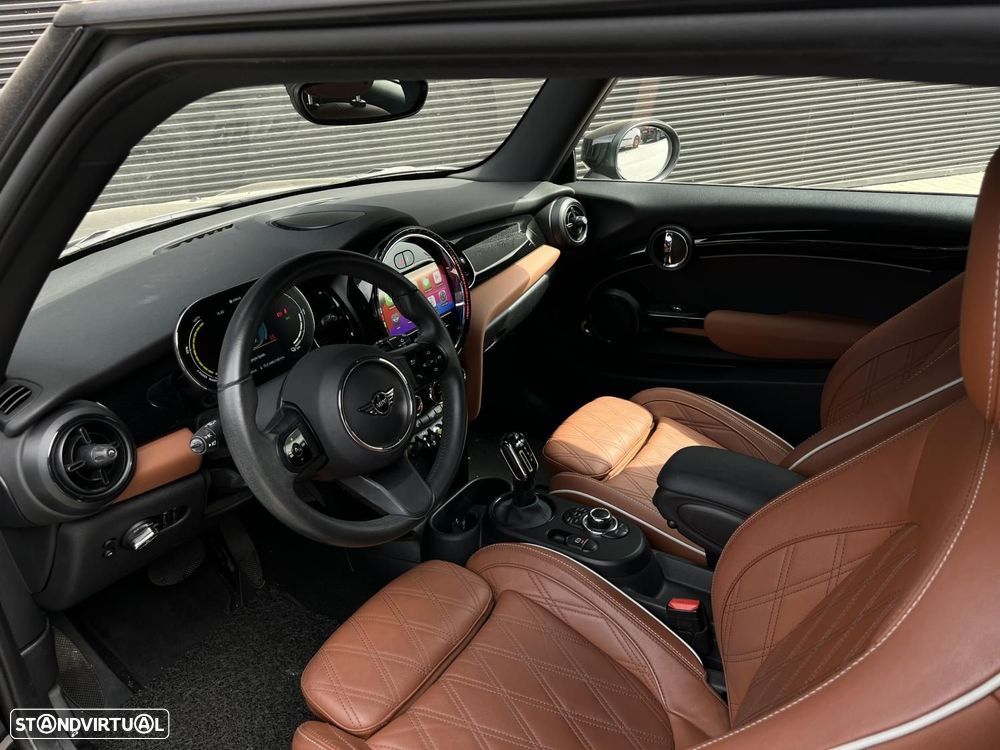 MINI 3 Portas Cooper SE Classic - 27