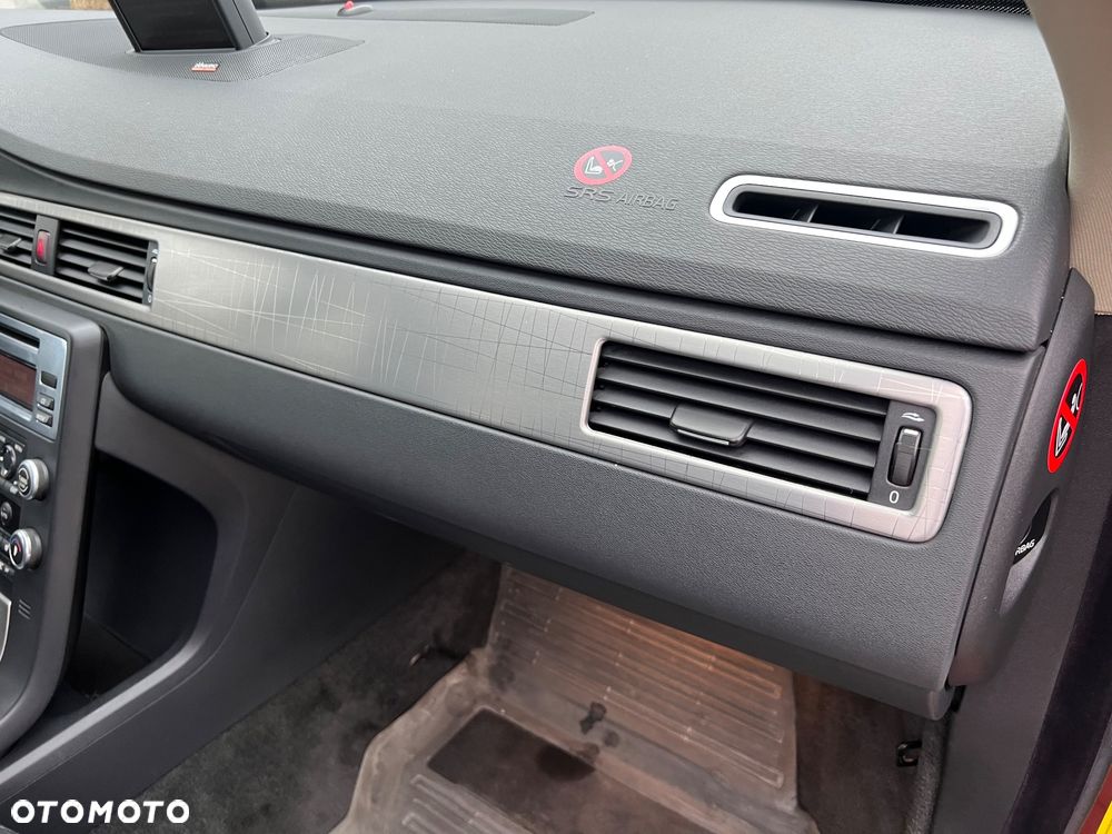 Volvo XC 70 D5 AWD Summum - 26