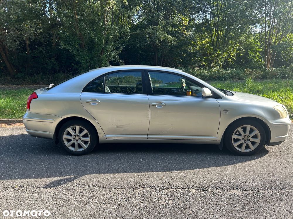 Toyota Avensis 2.0 D-4D Sol - 13