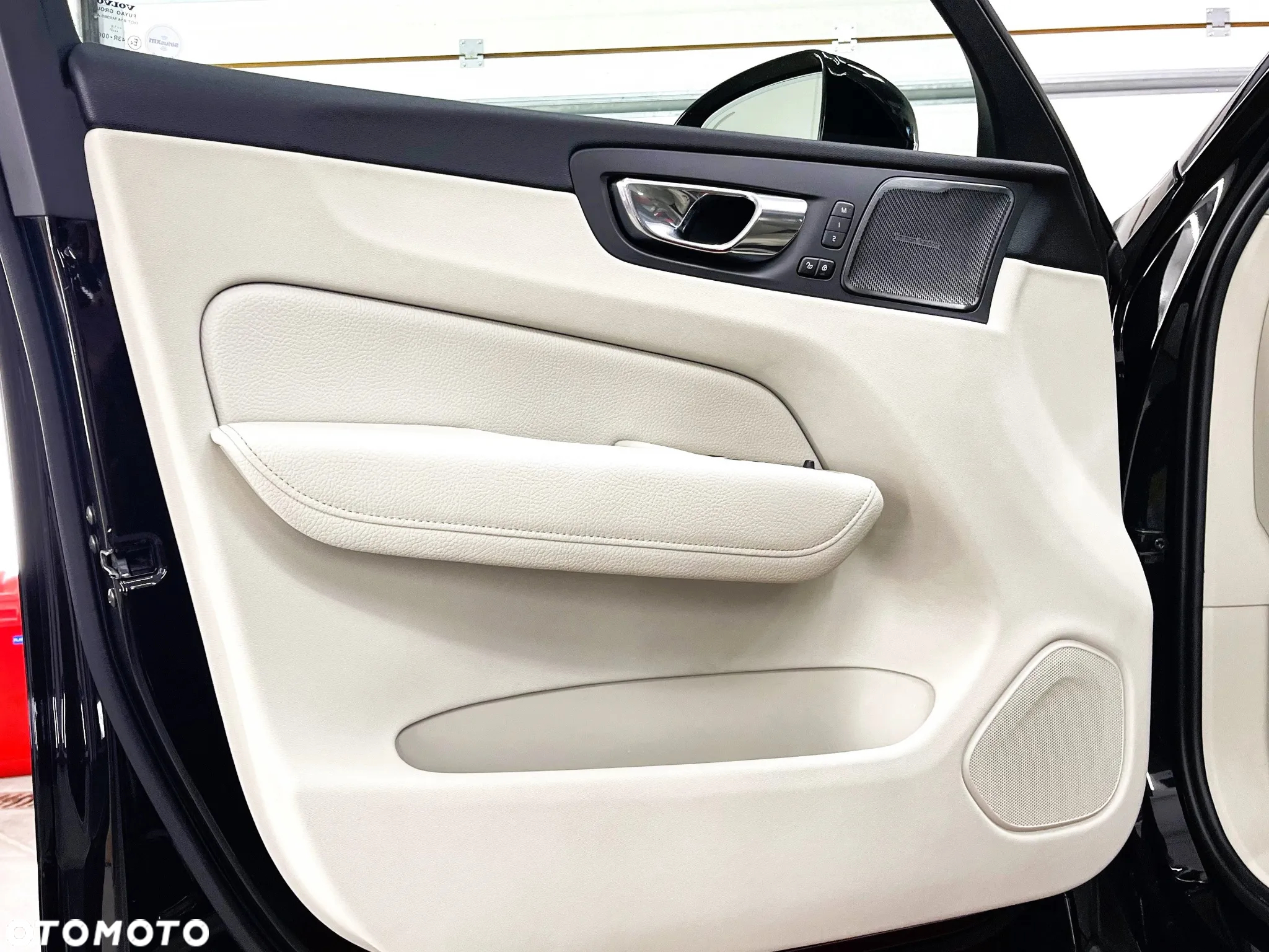 Volvo XC 60 T6 AWD Momentum - 13
