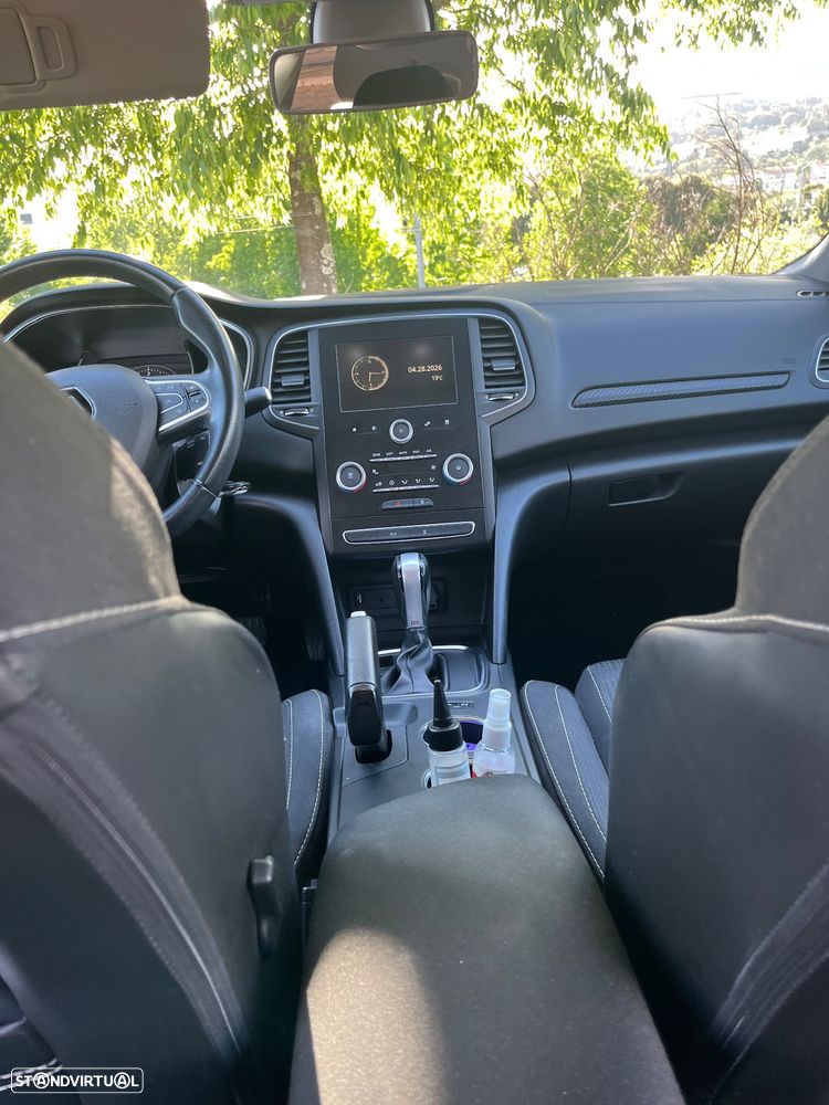 Renault Mégane Sport Tourer - 10