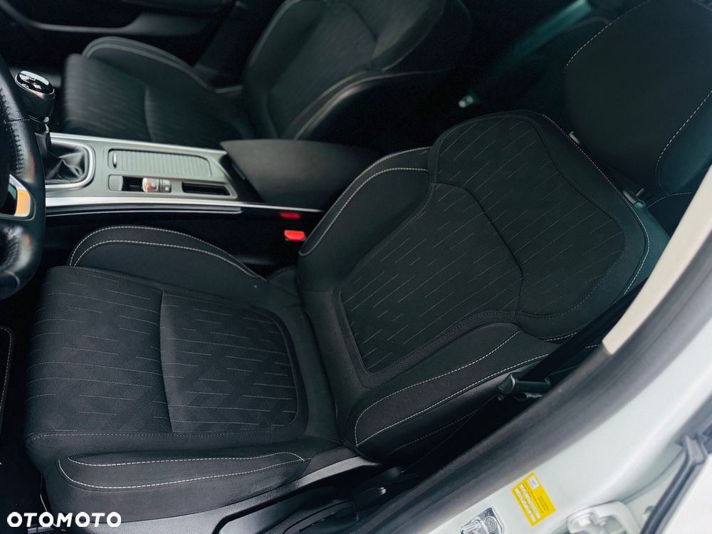 Renault Megane 1.3 TCe FAP Limited - 5