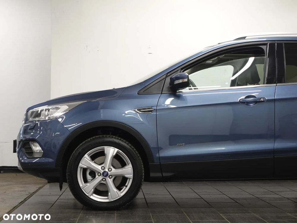 Ford Kuga - 16