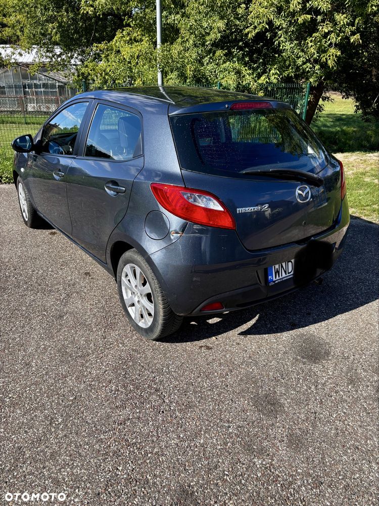Mazda 2 - 6